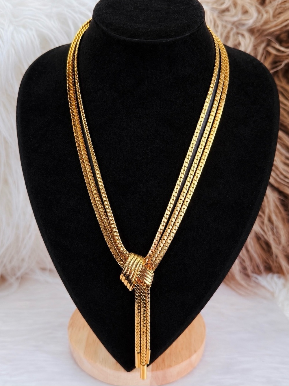 Vintage Gold Tone Multi Strand Snake Chain Tassel Lariat Necklace